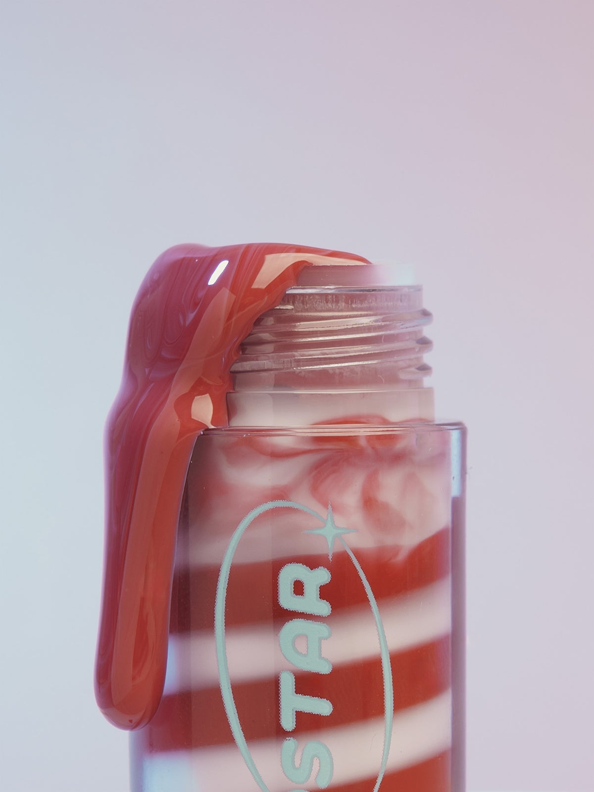 Lip Gloss Pop Star One More Time, textura.
